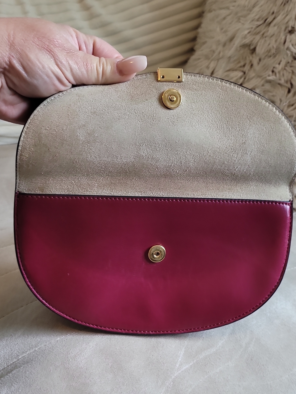 Chloé Georgia Saddle Bag In Burgundy - Picture 2 of 10
